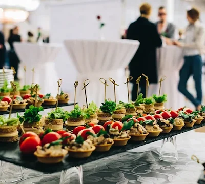 como impresionar catering eventos corporativos