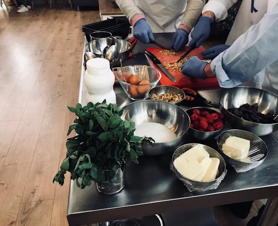 tendencias catering para bodas showcooking